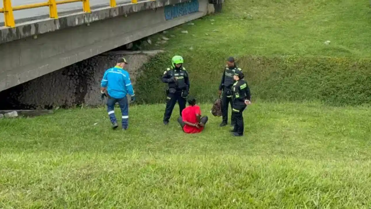 Megaoperativo en Rionegro: retiran 16 cambuches y decomisan armas blancas y droga