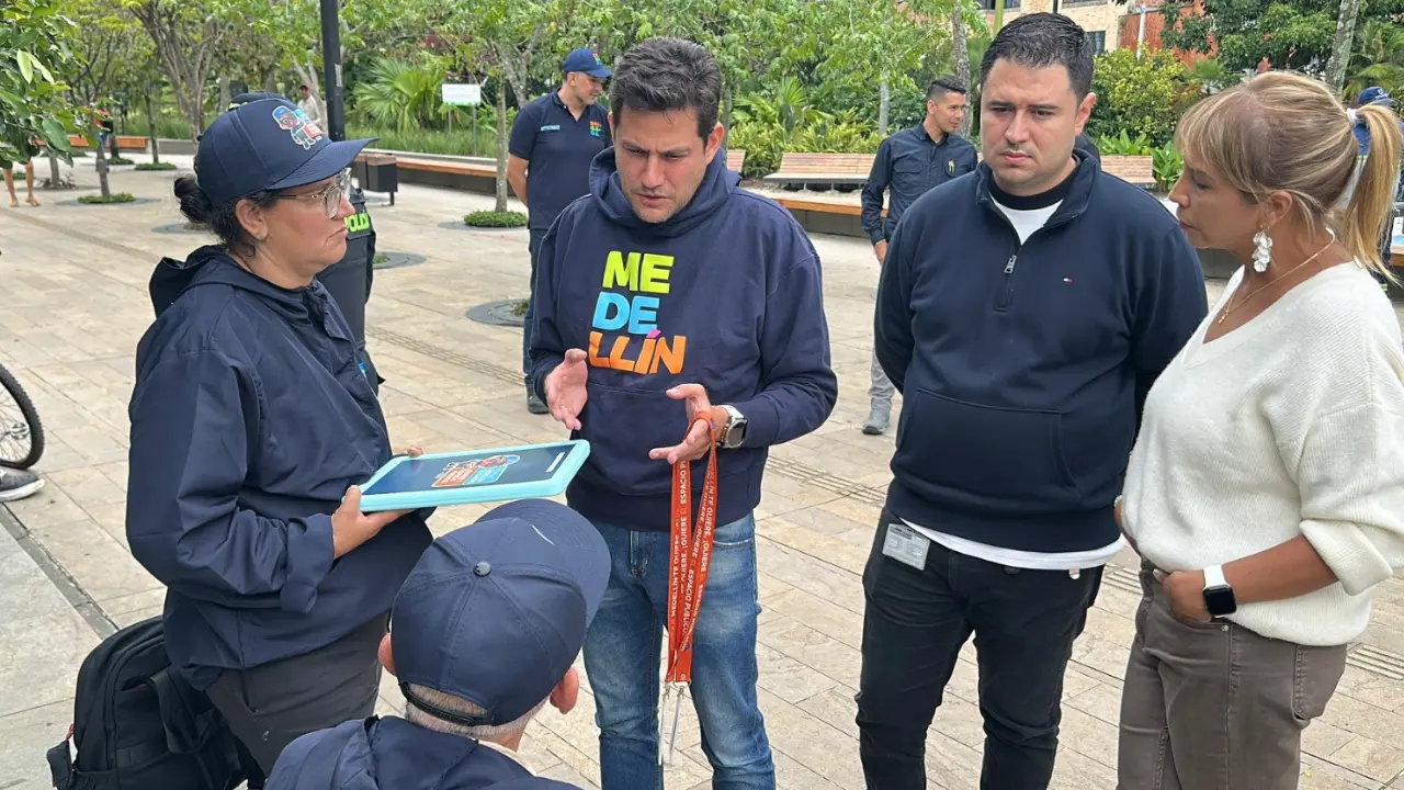 61 vendedores informales ya podrán trabajar legalmente en Parques del Río 1 61 vendedores informales ya podrán trabajar legalmente en Parques del Río